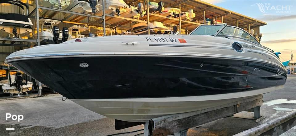 Sea Ray Sundeck 240 - 2005 Sea Ray Sundeck 240 - Photo #1
