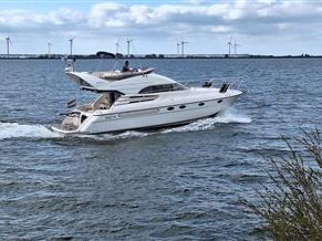 Fairline Phantom 42
