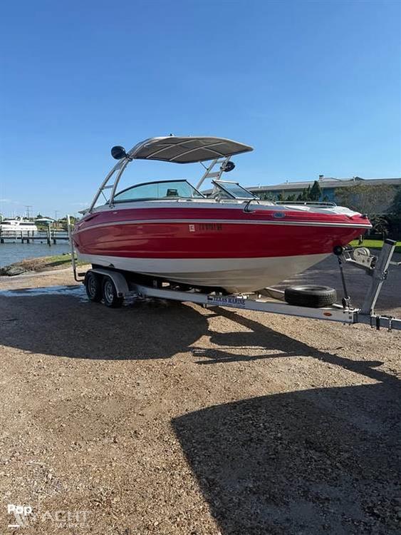 Crownline 240 LS - 2011 Crownline 240 LS - Photo #1