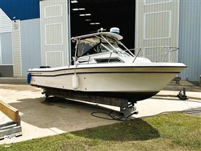 Grady-White Offshore 24