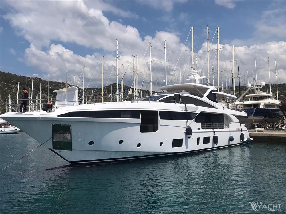 Azimut Yachts GRANDE 35 METRI - Azimut Grande 35M