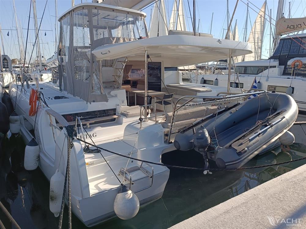 LAGOON 43