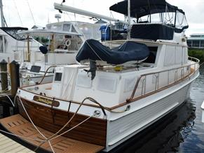 Grand Banks Classic