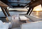 FERRETTI YACHTS 720