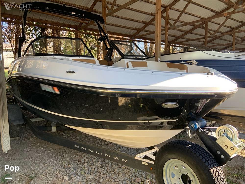 Bayliner VR5 - 2021 Bayliner VR5 - Photo #1