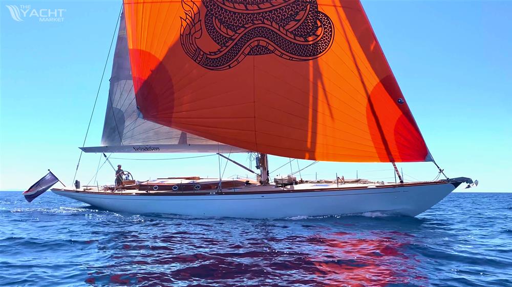 Spirit Yachts Modern Classic Performance Cruiser