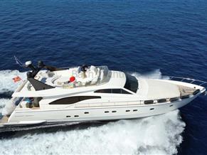 Ferretti 68