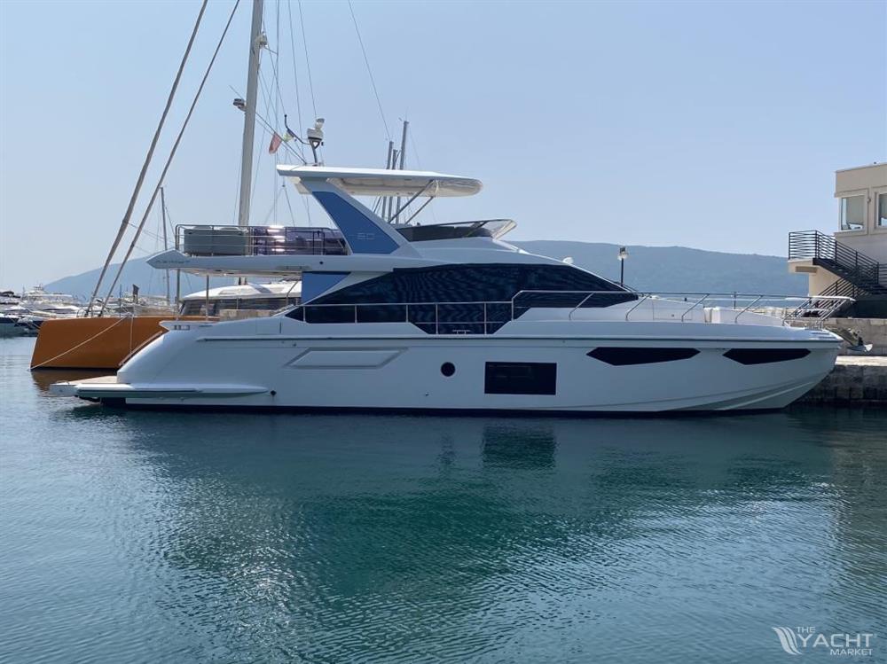 Azimut 60 Fly
