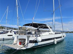 Beneteau Oceanis Yacht 62