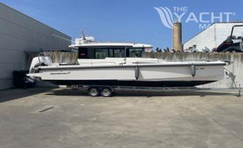 Axopar 37 Cross Cabin