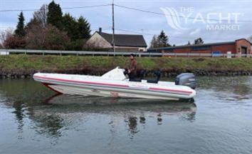 Technohull Seadrug 688