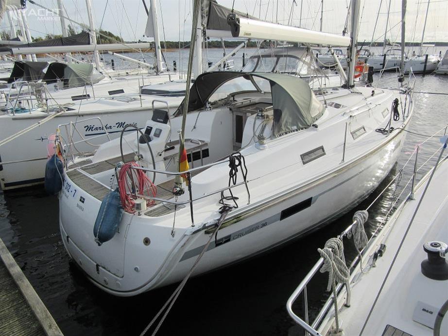 Bavaria Cruiser 36