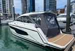 Sealine S335