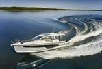 Sealine C335