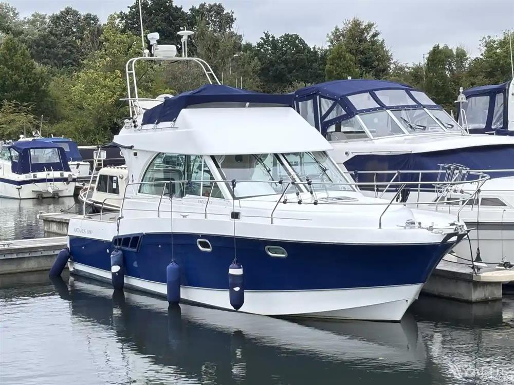 Beneteau Antares 9.80