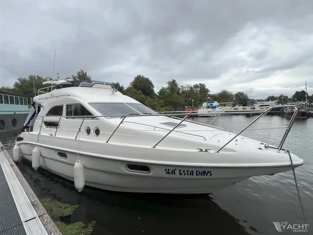 Sealine 330 Statesman