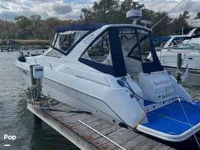 Regal 3260 Commodore