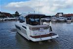 Jeanneau NC 33