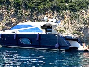 CAYMAN YACHTS  57 HT