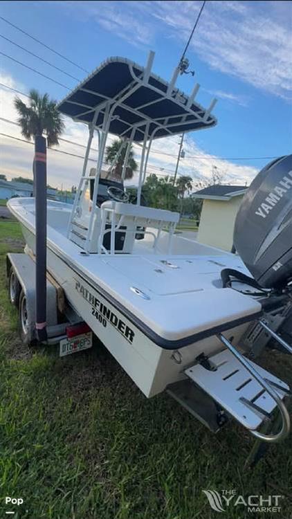 Pathfinder 2400 TE - 2008 Pathfinder 2400 TE - Photo #1