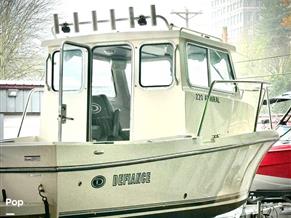 Defiance Admiral 220 EX