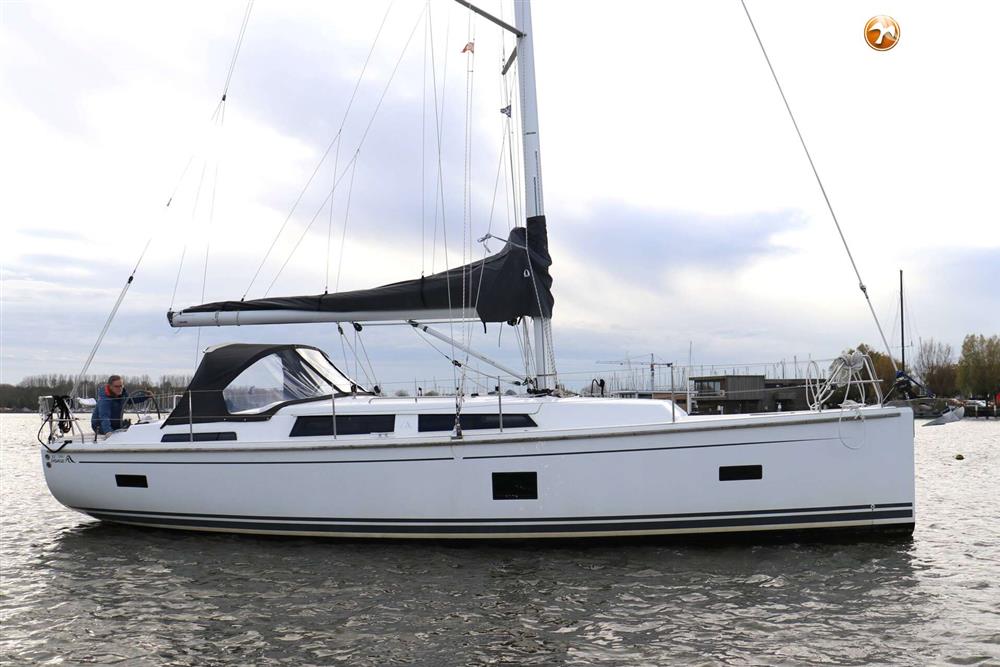 Hanse 388 - Picture 1