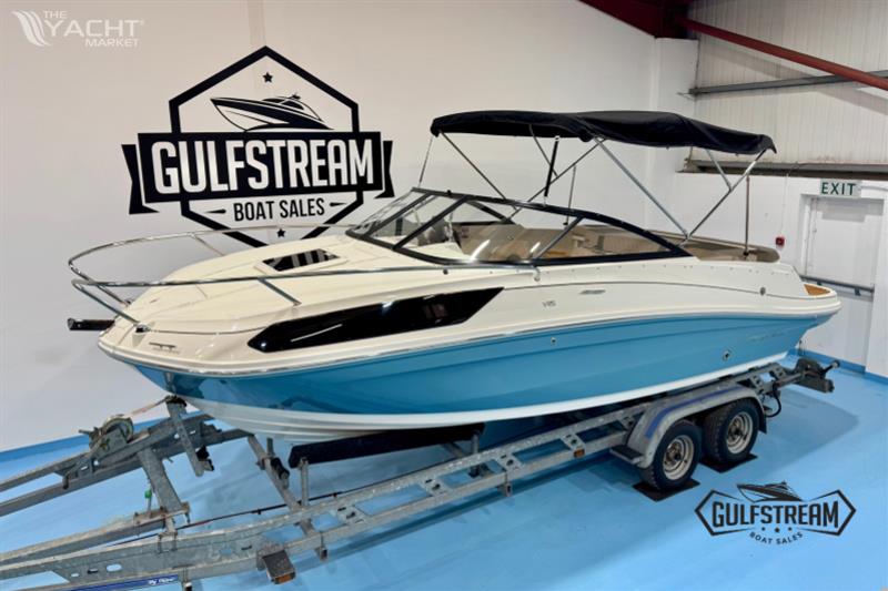 Bayliner VR5 Cuddy