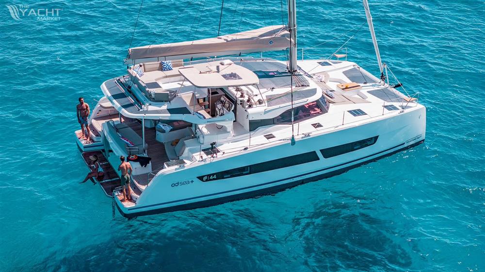 Fountaine Pajot 44
