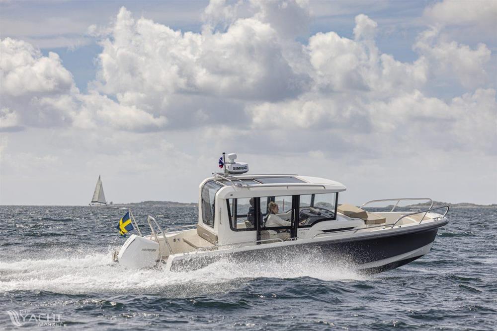 Nimbus Commuter 8 - Manufacturer Provided Image