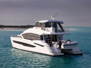 Aquila 54 Yacht