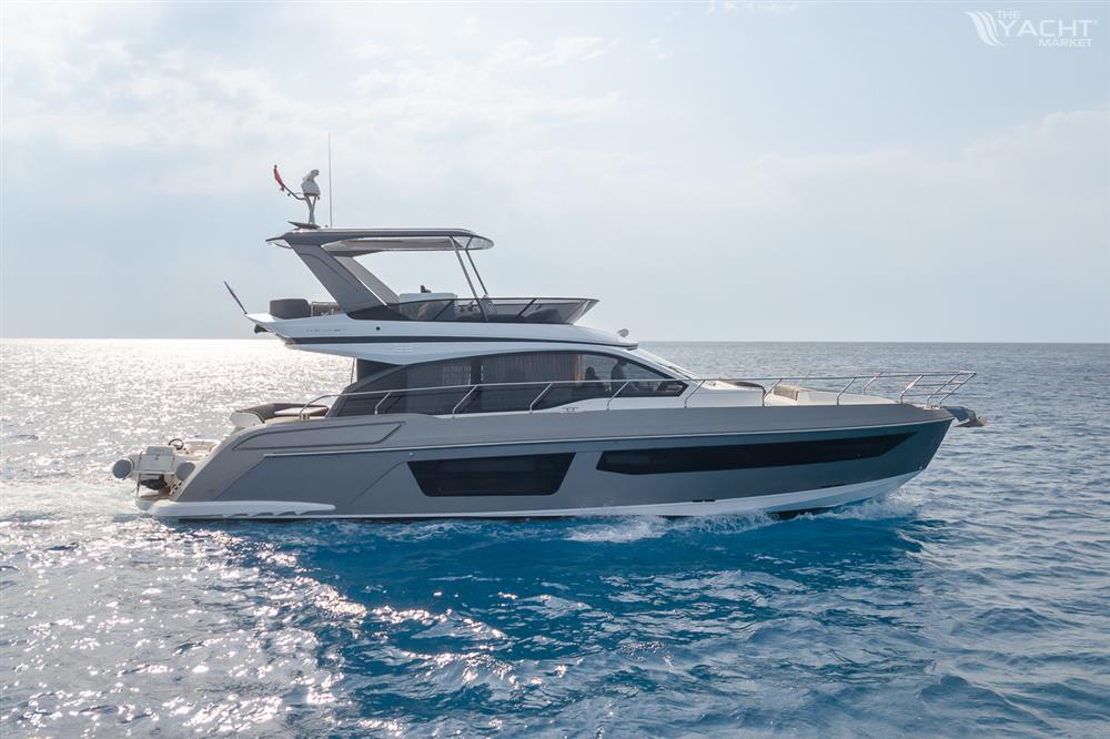 Azimut Yachts Fly 53