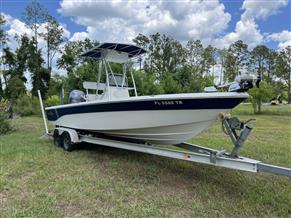 NauticStar 2400 NauticBAY