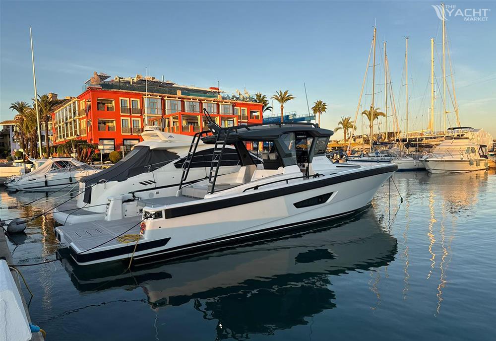 Bluegame BG42 - 0 - Main