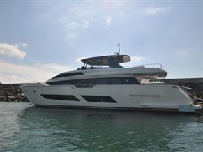 Ferretti Yachts 850