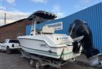 Boston Whaler  230