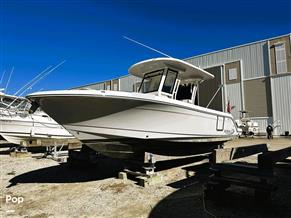 Robalo R272