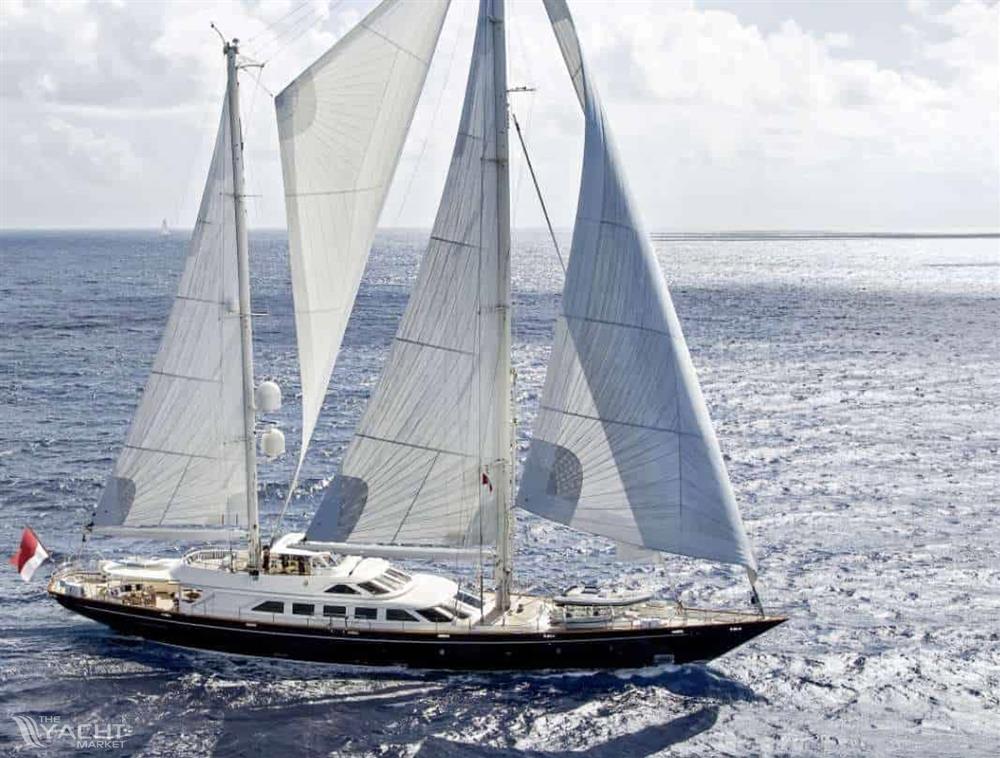 Perini Navi Perini Navi 40 M