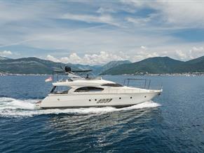 Dominator Dominator 680 S (2010)