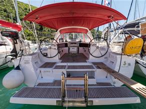Beneteau Oceanis 48