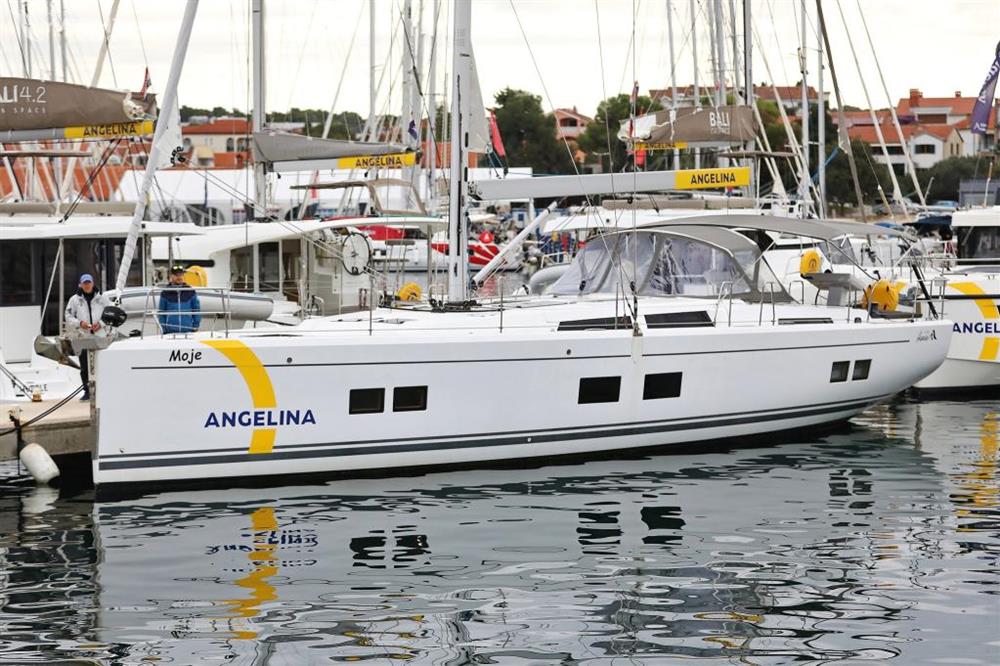 Hanse 548