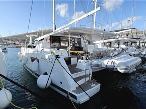 Fountaine Pajot Astrea 42