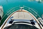 Bavaria Virtess 420 Fly - 9 - Foredeck