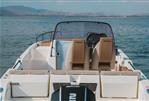 Quicksilver 755 Sundeck