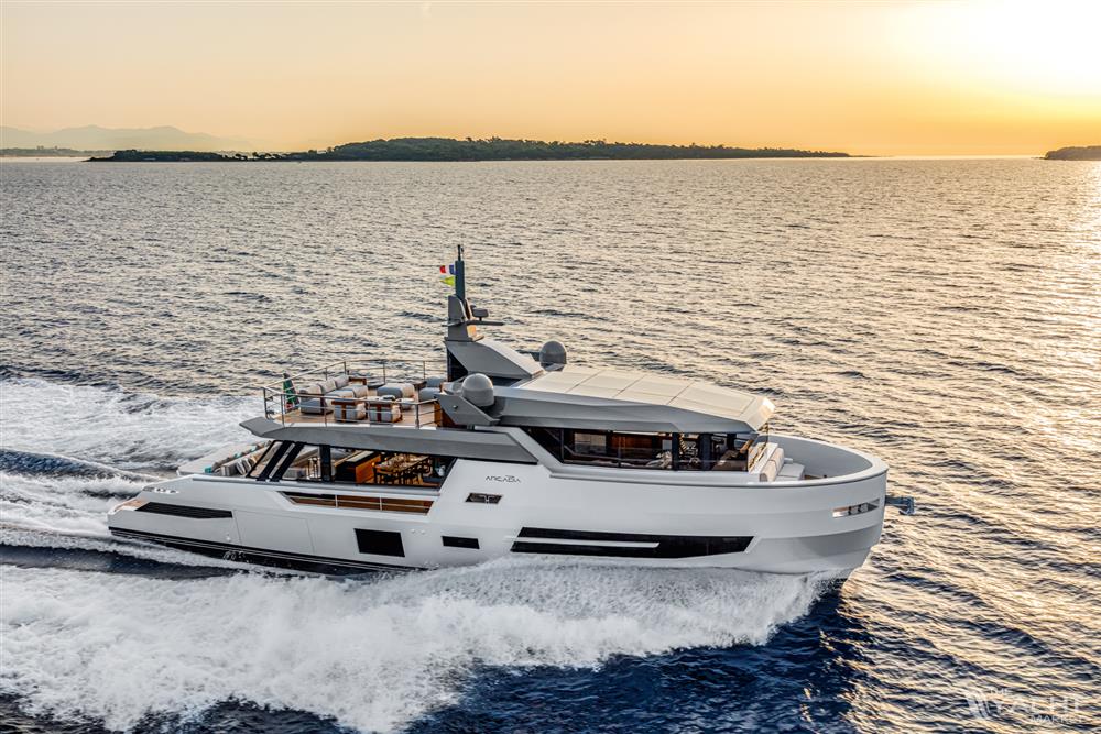 ARCADIA YACHTS SHERPA 80 XL