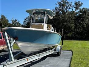 Sportsman Masters 267 Bay Boat