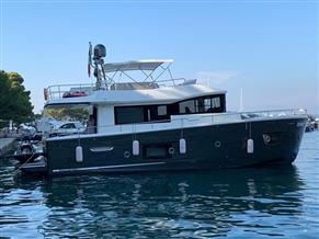 CRANCHI ECO TRAWLER 53
