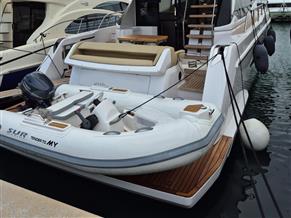 Ferretti 500