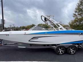 Malibu 24 MXZ