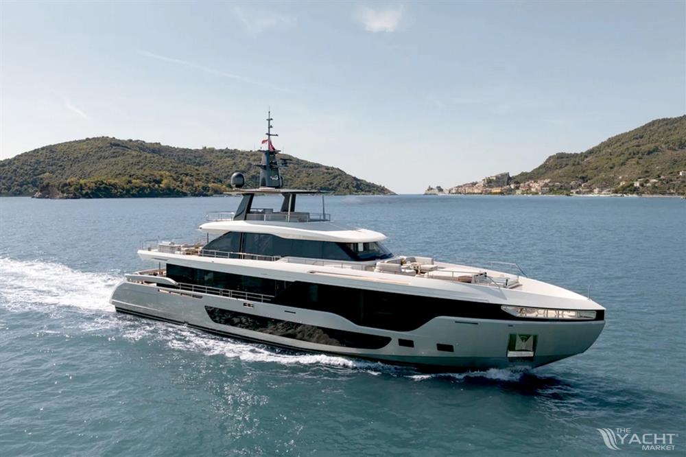 AZIMUT 115 Grande