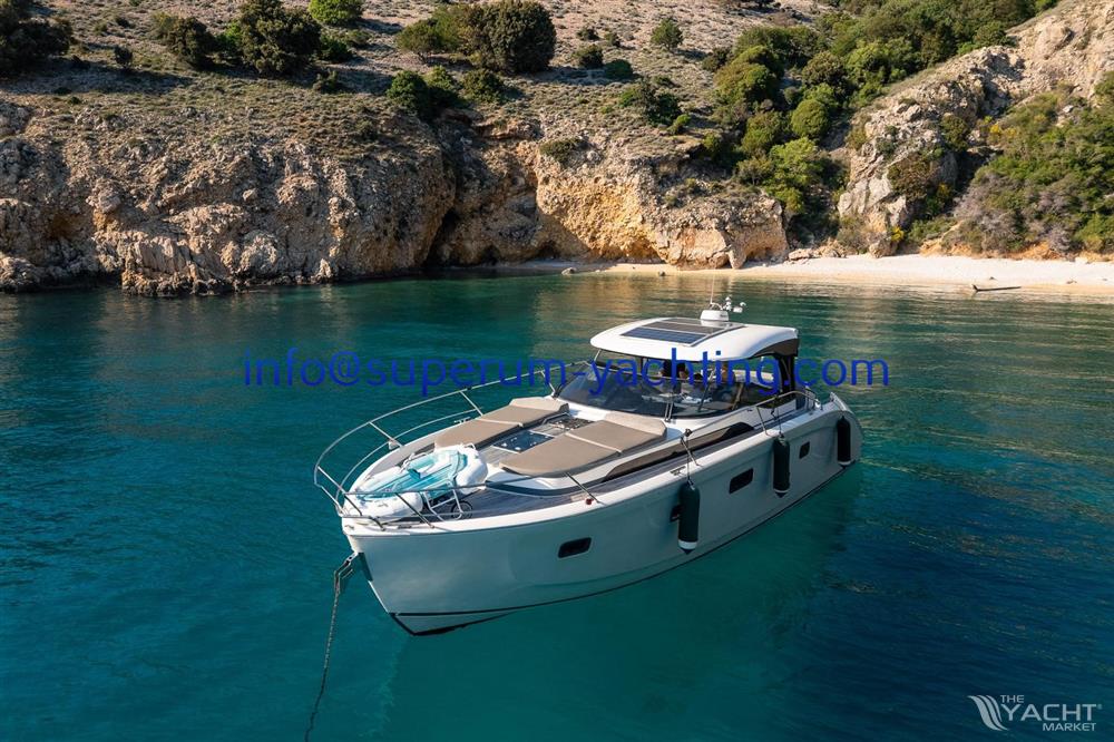 Bavaria Deep Blue 46 - WhatsApp Image 2025-11-29 at 10.15.52 (1)